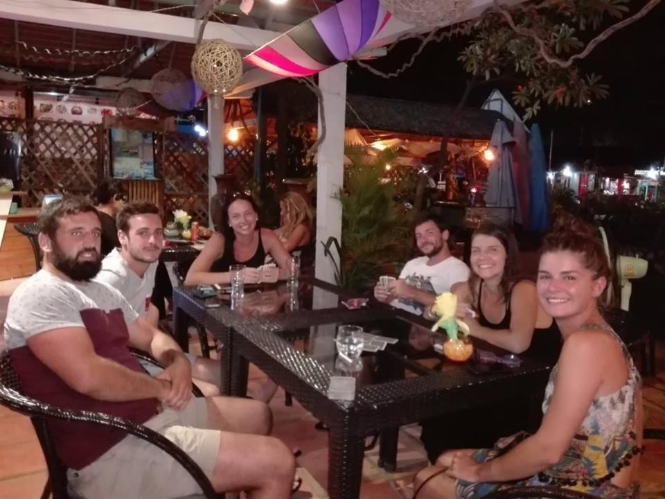 Auberge de la Plage Kep Exterior foto